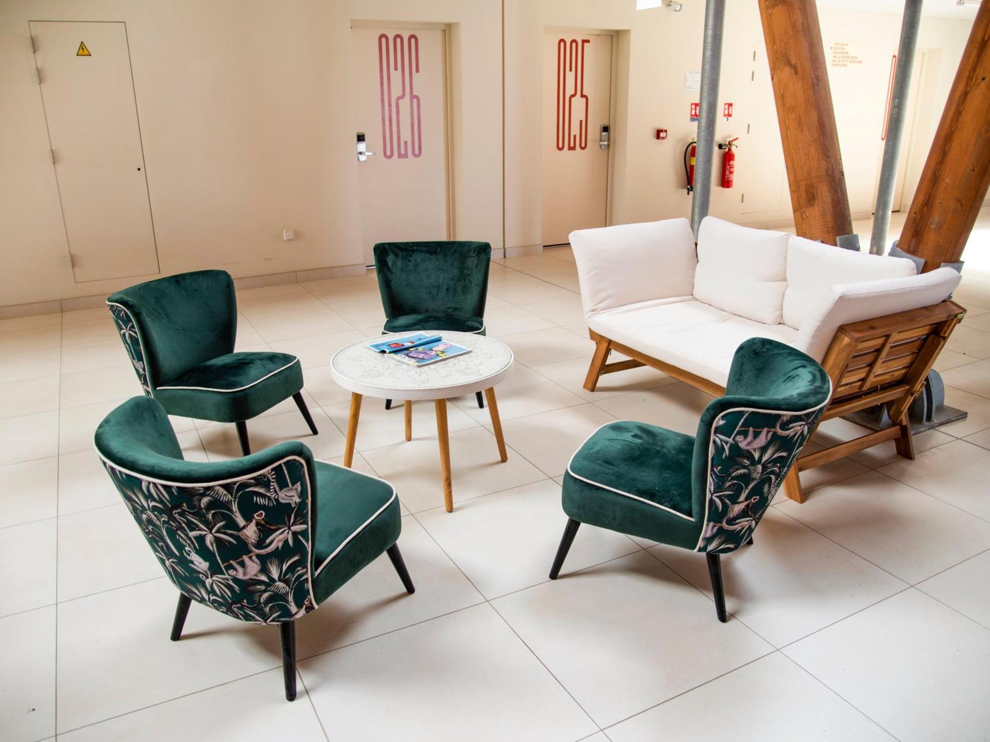 Ibis Styles Mayotte Aeroport Pamandzi Екстериор снимка